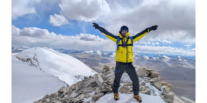 Himachali Mountaineer Sachin Gangta Completes 25 Peaks Above 6,000 Metres in 21-Day Ladakh Expedition